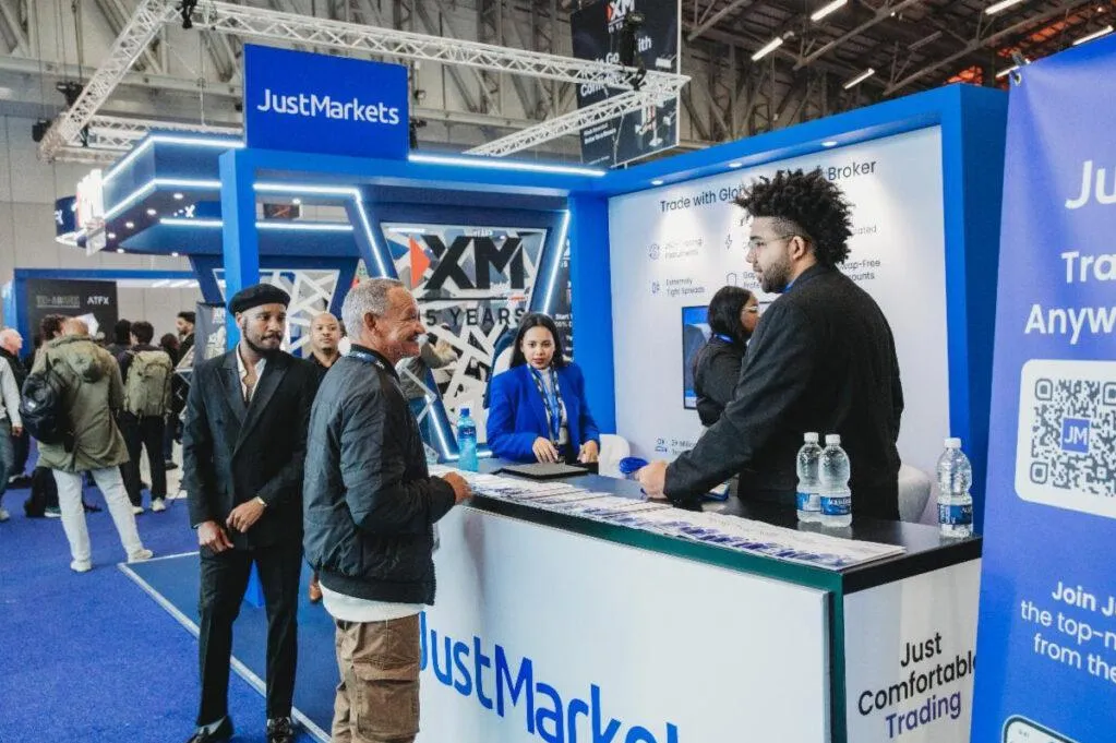 JustMarkets real exhibition photo